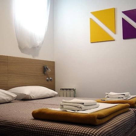 Rooms Fitea Osijek Bagian luar foto