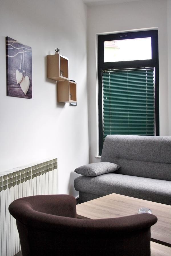 Rooms Fitea Osijek Bagian luar foto